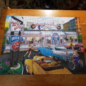 EUC  Wheels Drive-In Diner 750-piece puzzle